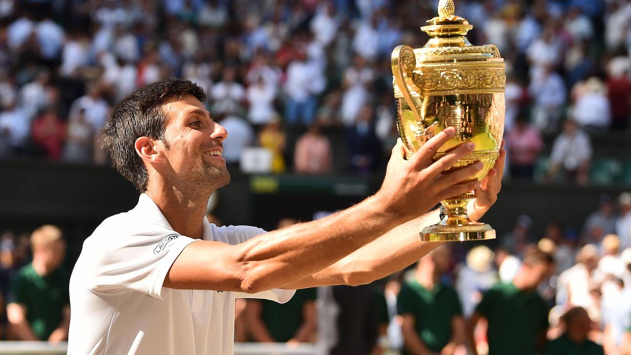 Djokovic kostet Wimbledon-Sieg aus