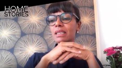 Kim Moquenco unterhält sich per Videokonferenz mit einzelnen Gesprächspartner*innen darüber, wie die aktuelle Corona Bedrohung ihr Leben beeinflusst. Woran hatten sie zuvor gerade gearbeitet, welche Pläne hatten sie für die nächsten Monate, wie hat sich das jetzt geändert, was sind die Aussichten. Heute mit: Seinet Debese und Klaus Mecherlein, die ihre aktuellen Projekte zu Corona Zeiten darstellen.