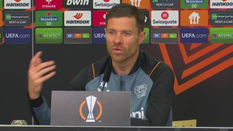 Xabi Alonso ist durch seine Leistungen bei Bayer 04 Leverkusen in den Fokus der großen Clubs geraten. Nun hat er sich zu seiner Zukunft geäußert.