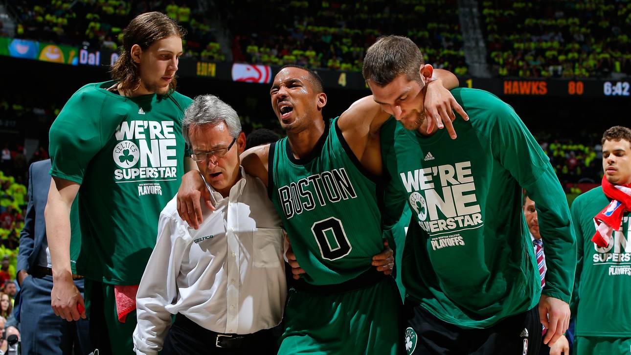 Avery Bradley verletzte sich im Schlussviertel schwer