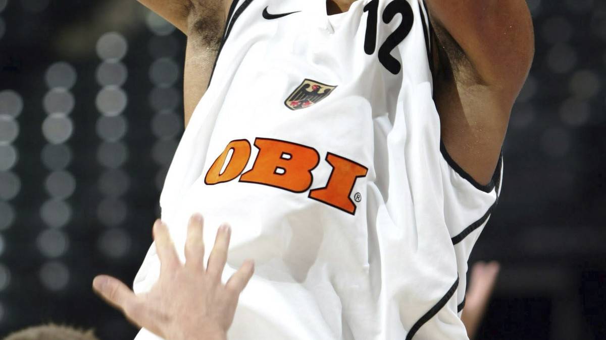 STEPHEN ARIGBABU vs. JOHANNES VOIGTMANN: Der kräftige Big Man sorgte vor allem auf den Positionen vier und fünf für Entlastung, war dabei aber ein klassischer Big Man, der vor allem unter dem Korb agierte