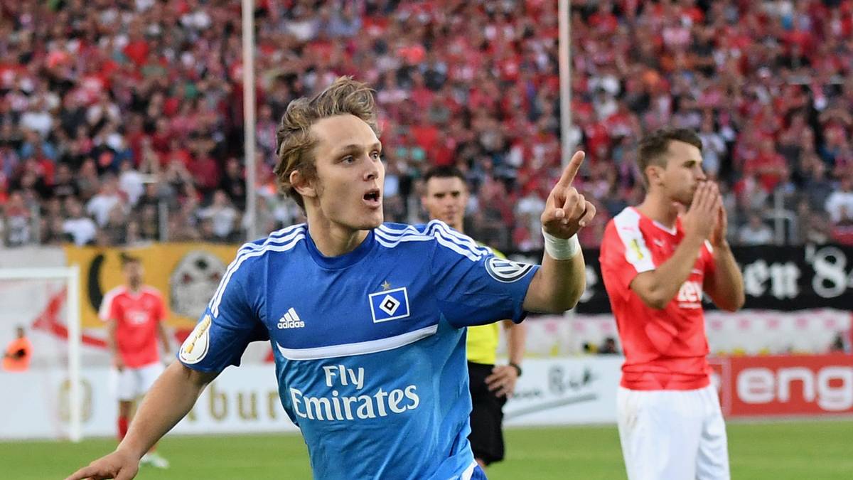 ...und markiert in der 70. Minute den einzigen Treffer des Tages