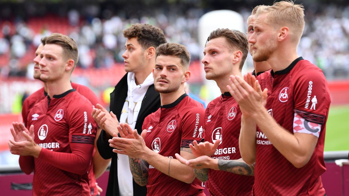 1. FC NÜRNBERG - 17-18: Für Nürnberg geht es im Grunde nur noch darum, sich angemessen aus der Bundesliga zu verabschieden. Mit einem Sieg beim SC Freiburg wäre noch Platz 17 möglich, wenn Hannover 96 nicht bei Fortuna Düsseldorf gewinnt