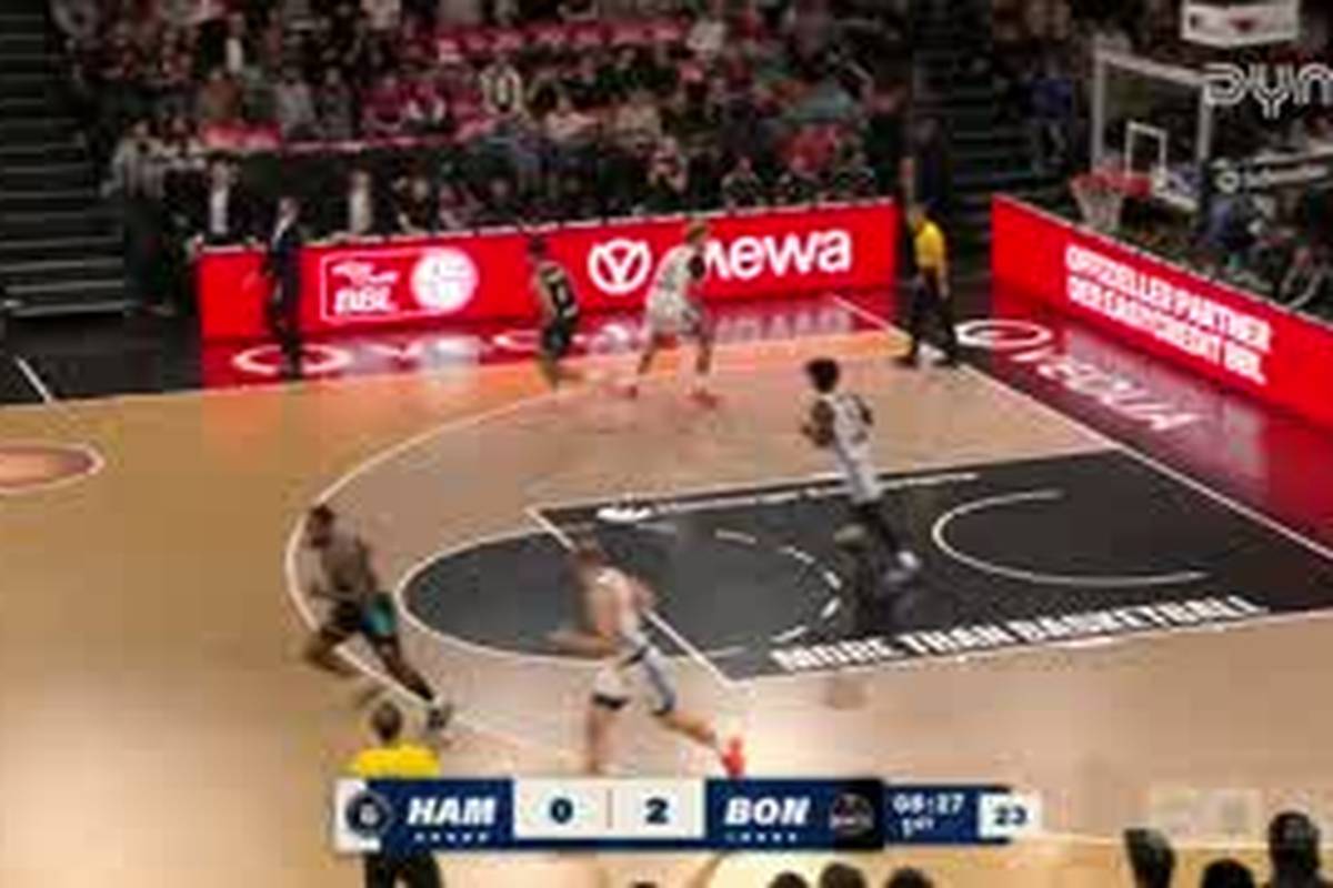 Veolia Towers Hamburg - Telekom Baskets Bonn