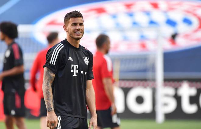 Fussball / Transfermarkt