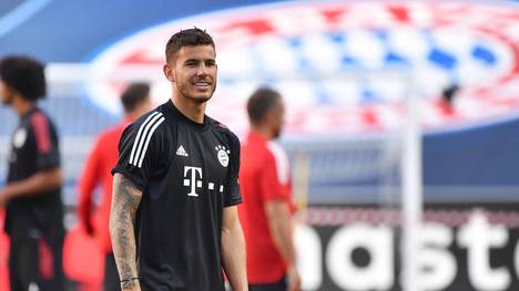 Lucas Hernández schließt einen vorzeitigen Abschied vom FC Bayern nicht mehr aus