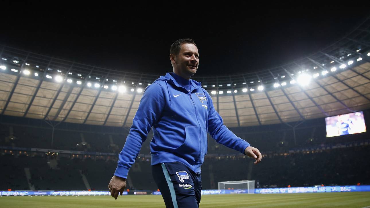 Hertha BSC v FC Schalke 04 - Bundesliga