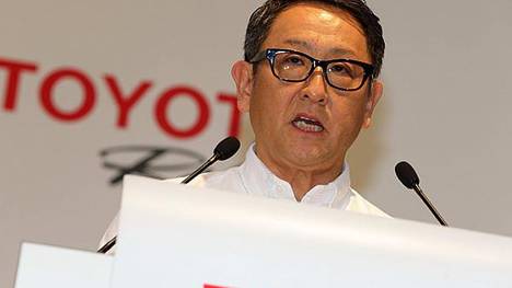 Akio Toyoda wandte sich mit warmen Worten an Mitarbeiter, Fans und Porsche
