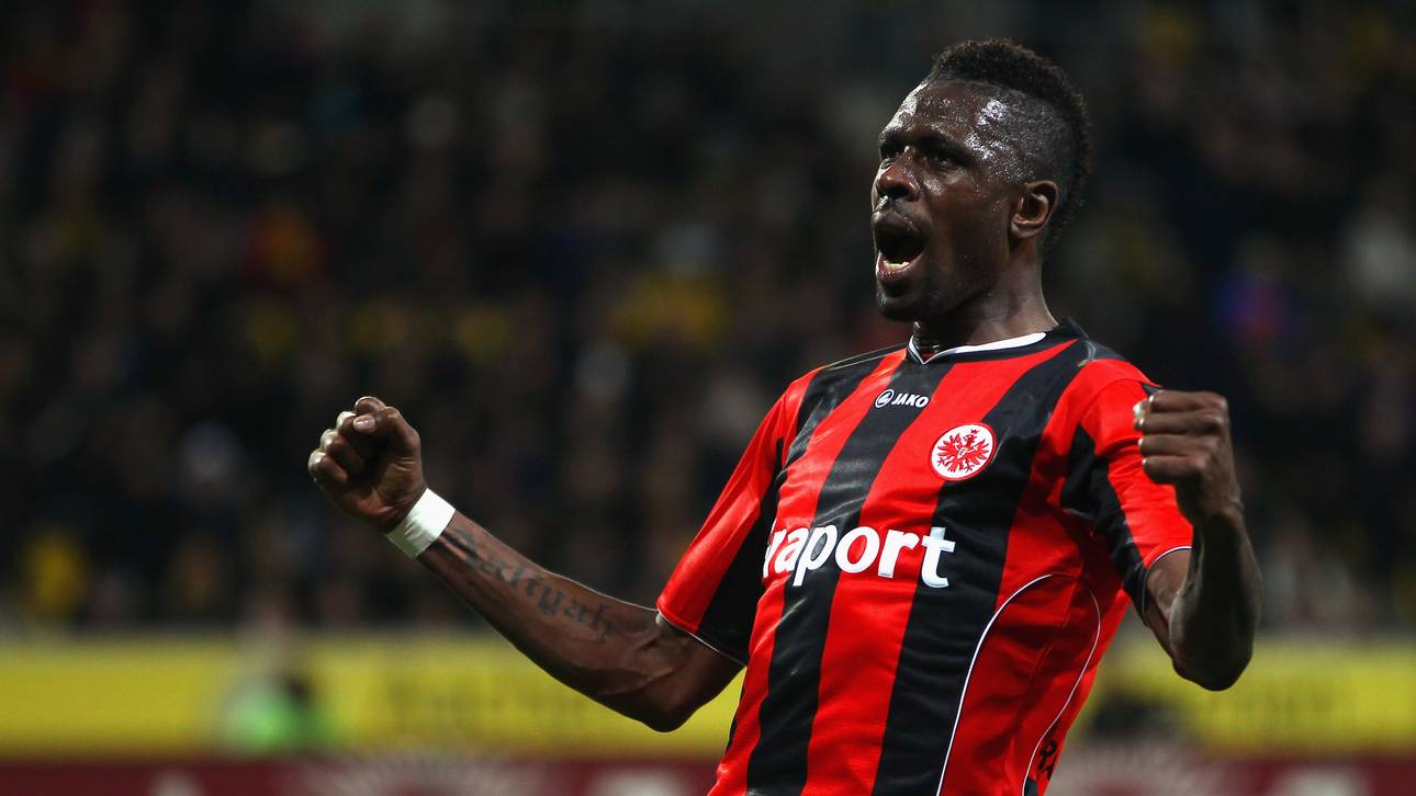 Idrissou läuft für Traditionsteam auf