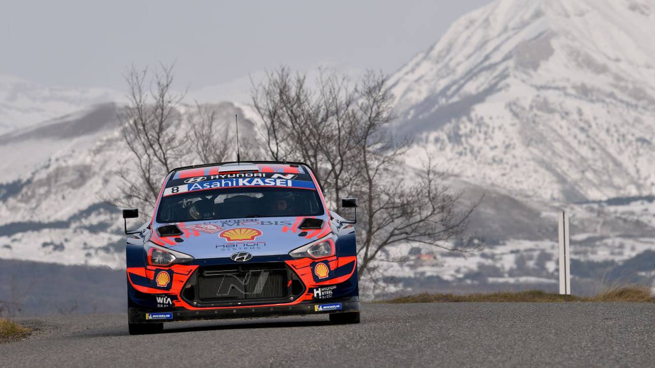 Tänak erleidet schweren Unfall