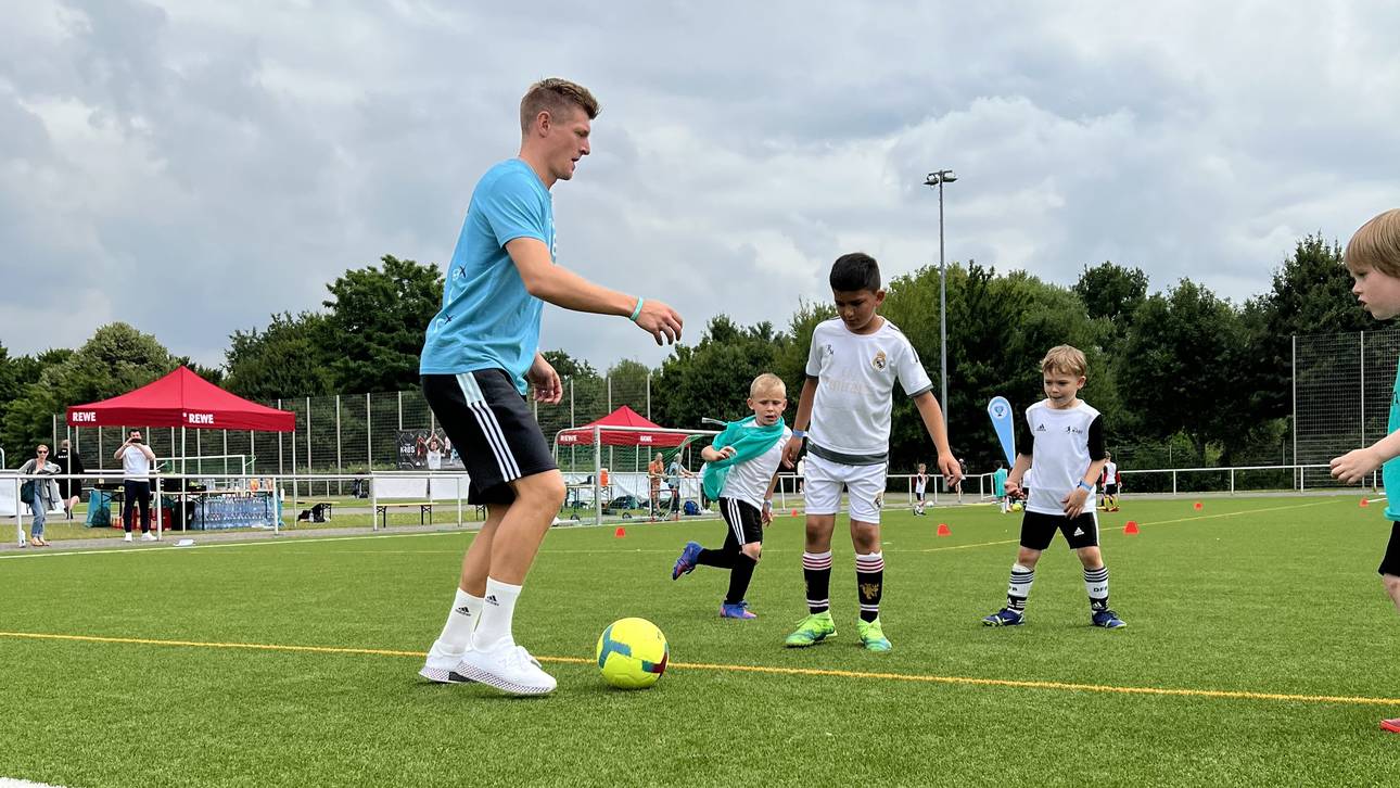 Kroos’ spezieller Urlaub in Köln
