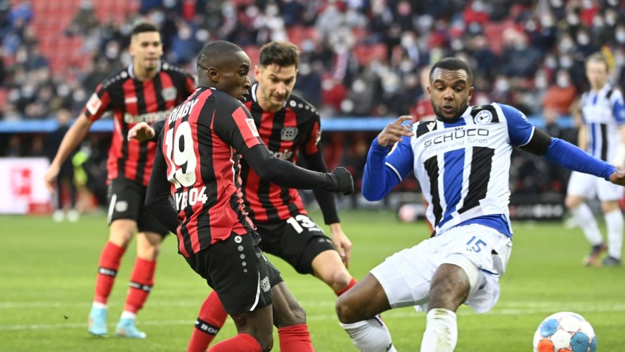 Bayer stürmt Richtung Königsklasse