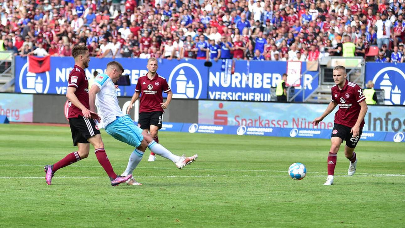 Meister! Schalke veräppelt sich selbst