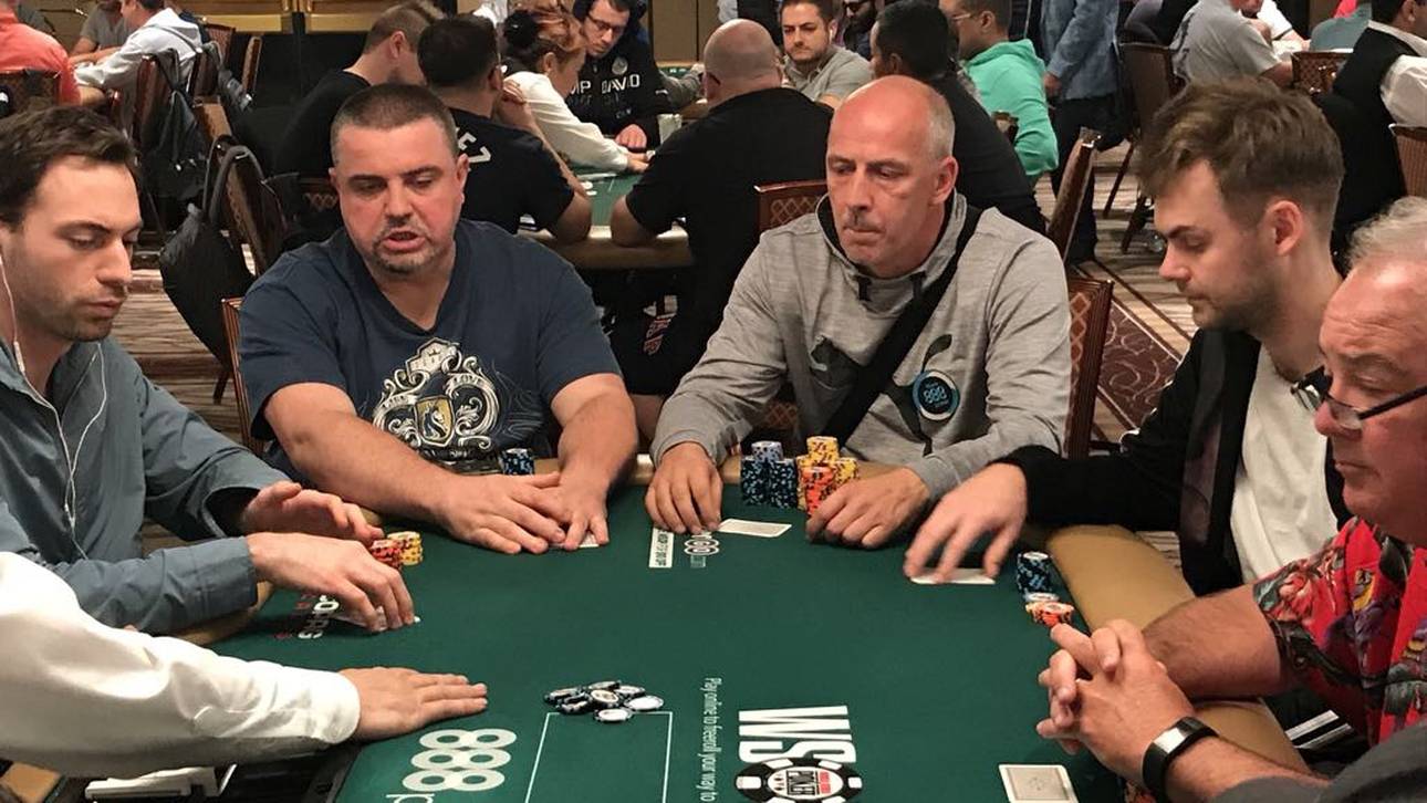 Poker-WM: Basler weiter im Rennen