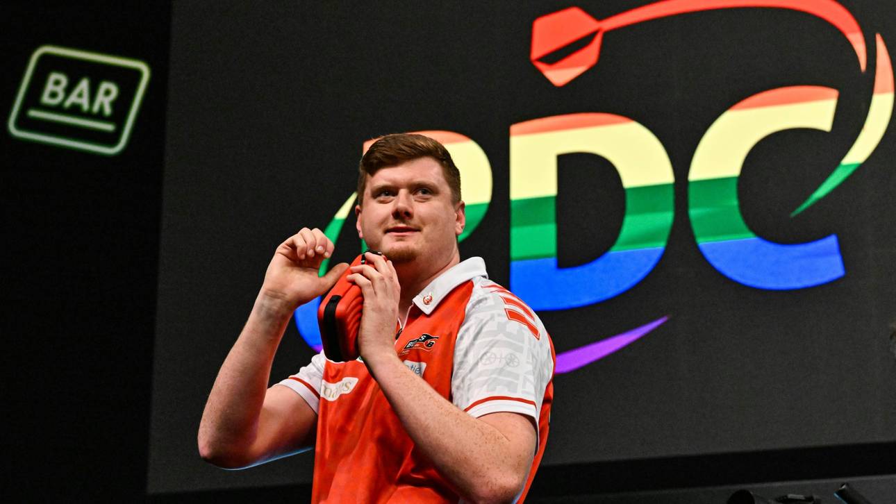 Darts: Springer überrascht beim Grand Slam of Darts