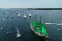 Die Windjammerparade gilt als ein spektakuläres Highlight der Kieler Woche. Auch in diesem Jahr ergaben sich wieder spektakuläre Bilder.