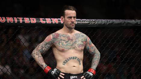 CM Punk verlor bei UFC 225 klar gegen Mike Jackson