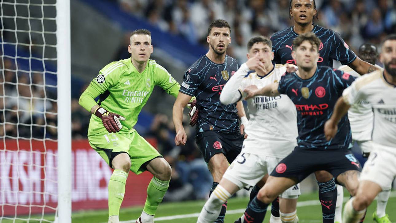 Aufstellungen da! So spielt ManCity