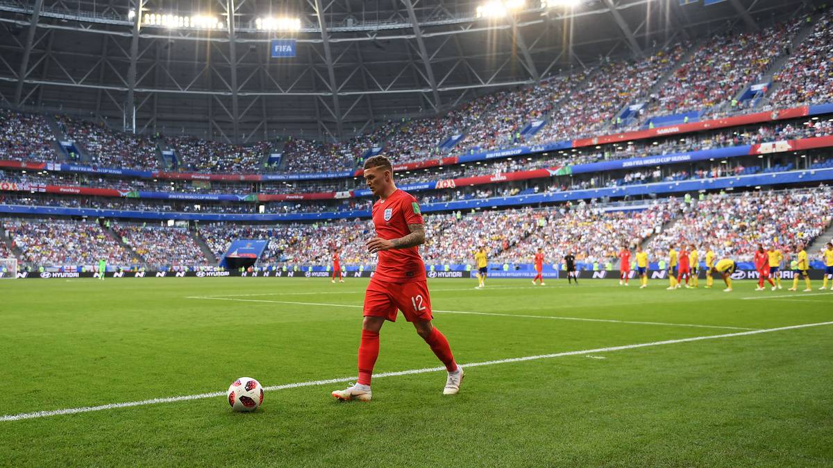 ABWEHR: KIERAN TRIPPIER vs. DOMAGOJ VIDA: Mit 27 zählt der Rechtsverteidiger schon eher zu den älteren im Kader, hat aber dennoch erst elf Länderspiele auf dem Buckel. Unermüdlich beackert er die rechte Seite in der Offensive und Defensive. Hat mit seinen gefährlichen Ecken bereits zwei Tore vorbereitet