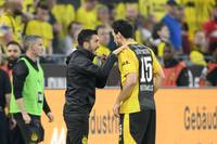 Der Wechsel von Mats Hummels von Borussia Dortmund zur AS Rom ist bislang nicht von Erfolg gekrönt. Nun äußert sich BVB-Trainer Nuri Sahin zu der Situation des Innenverteidigers.