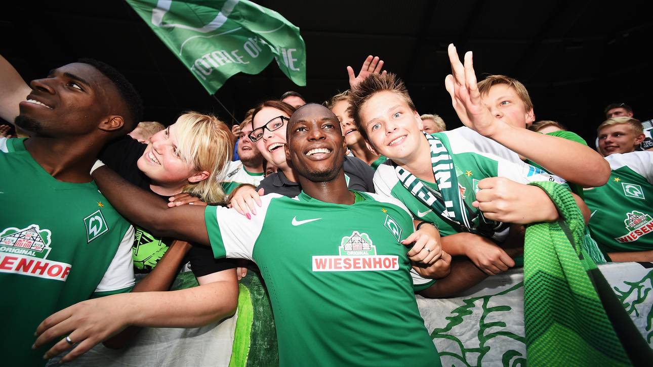 Werder Bremen v Borussia Moenchengladbach - Bundesliga