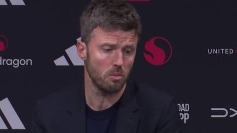 Sir Alex Ferguson wurde vor dem Duell zwischen Manchester United und Liverpool FC ins Krankenhaus gebracht, nachdem er sich unwohl gefühlt hatte. Interimstrainer Michael Carrick äußert die Hoffnung auf eine schnelle Genesung der Trainerlegende.
