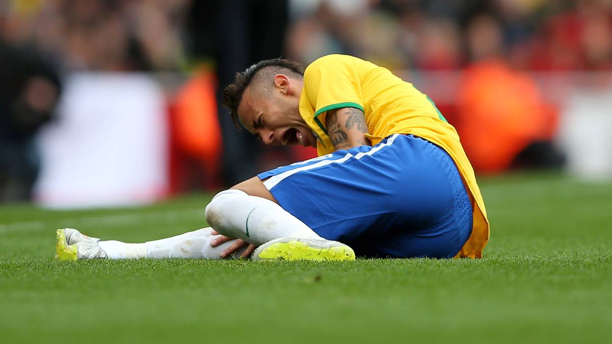 Brasiliens Superstar schreit vor Schmerzen