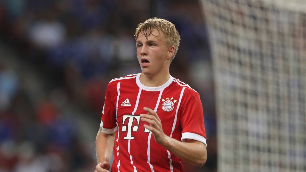 FELIX GÖTZE: Der Bruder von Mario Götze durfte gegen Inter in der Startelf auflaufen, wobei sich zeigte, dass er mit seinen 19 Jahren noch etwas Zeit benötigt. SPORT1-Note 4