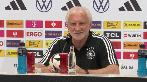 Nach dem Ende der Vorrunde bei der EM 2024 ist die Stimmung beim DFB-Team gut. Sportdirektor Rudi Völler lobt Trainer Julian Nagelsmann über den grünen Klee.