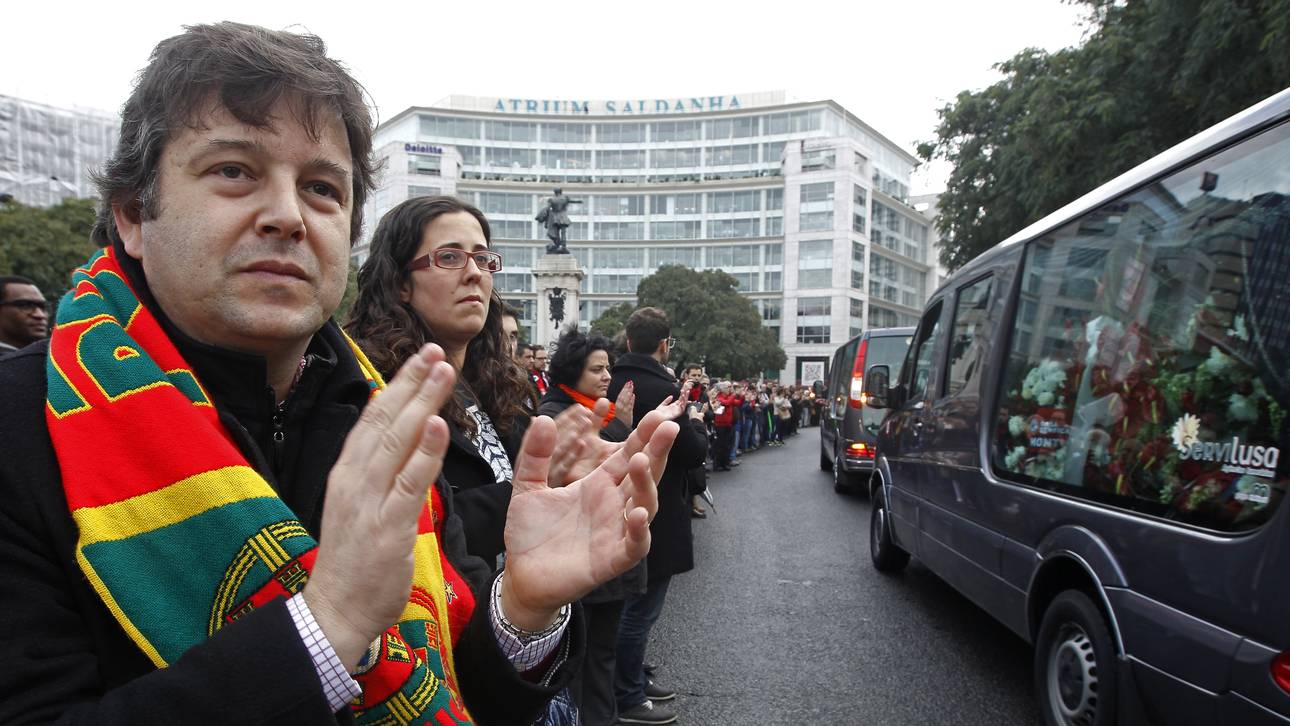 Eusebio ins Pantheon überführt