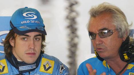 Flavio Briatore machte Fernando Alonso 2003 gegen den Willen von Renault zum Stammfahrer