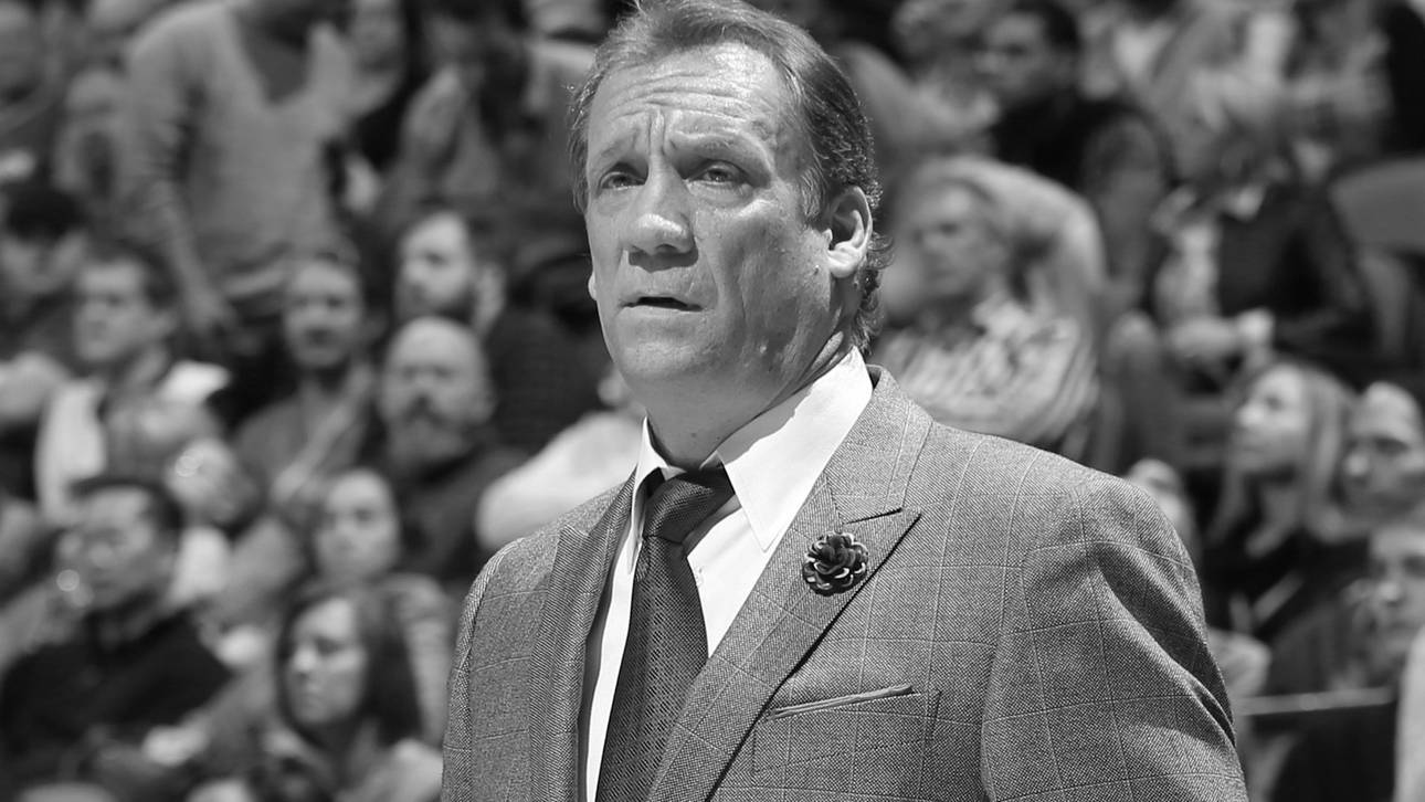 Wolves-Coach Saunders verstorben