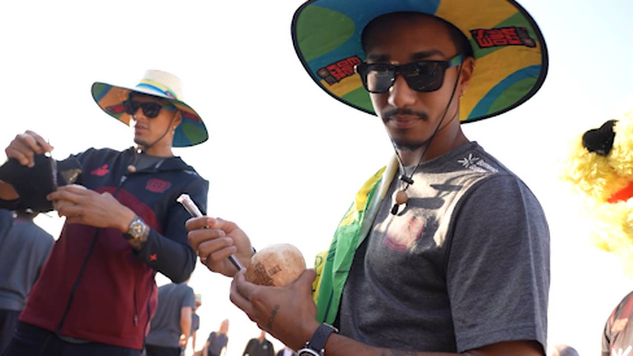 Welcher Bundesligist macht hier die Copacabana unsicher?