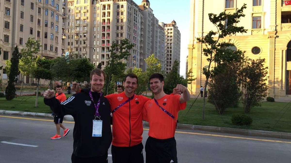 Die deutschen Tischtennis-Asse unter sich: Patrick Baum, Timo Boll und Dimitrij Ovtcharov wollen in Baku nach einer Medaille greifen. Weil Superstar Boll erkrankt, scheitert das deutsche Aufgebot aber schon im Halbfinale des Teamwettbewerbs