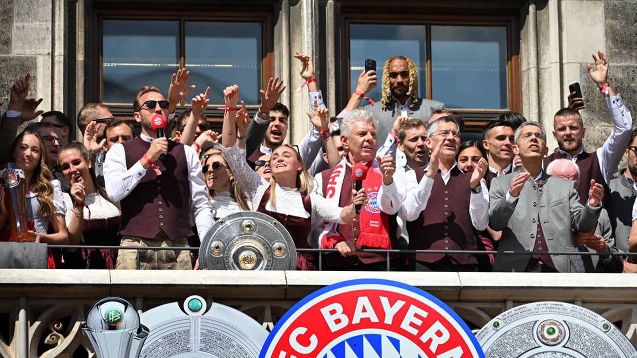 Bayern postet historisches Teamfoto