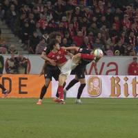 Volltreffer! Daher hat Ginter ein blaues Auge