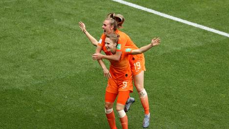 Netherlands v Cameroon: Group E - 2019 FIFA Women's World Cup France