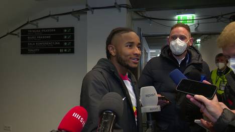 Nach seinem Tor gegen Donezk in der Champions League jubelte RB-Star Christopher Nkunku mit einem Luftballon. Hier erklärt er warum. 