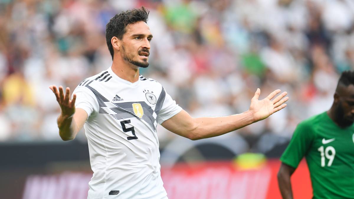 MATS HUMMELS: Ein Spiel mit Licht und viel Schatten. Hatte mehrere Ungenauigkeiten im Spiel – die er meist aber selbst ausbügelte. Sah bei dem einen oder anderen Zweikampf unglücklich aus. Stark seine Grätsche kurz vor Schluss, als er das 2:2 verhinderte. SPORT1-Note: 3