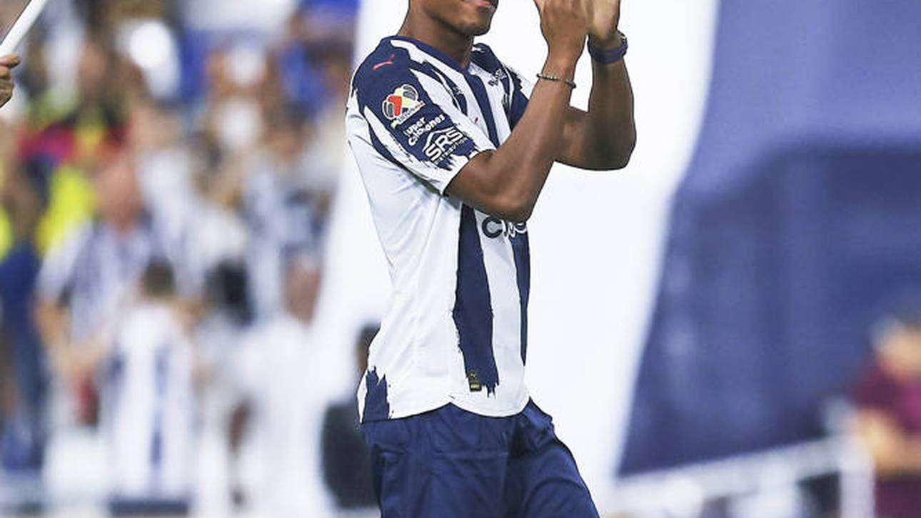 Anthony Martial bei seiner Ankunft in Monterrey