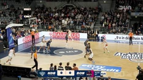 Die BBL-Highlights der Partie MLP Academics Heidelberg - Telekom Baskets Bonn im Video.