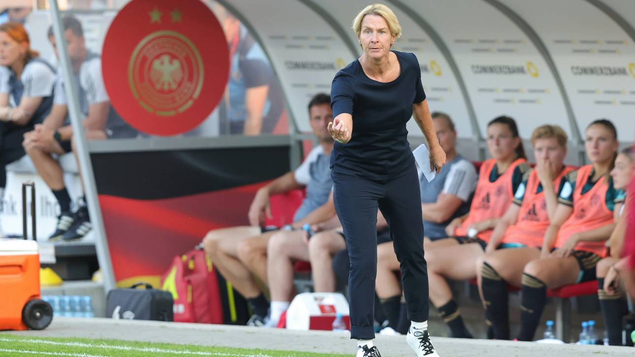 Flick? Bundestrainerin reagiert