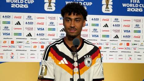 Kurz nach dem Ausgleichstreffer von Curacao gab es für die Spieler eine Trinkpause, diese nutzte der Bundestrainer clever aus. 