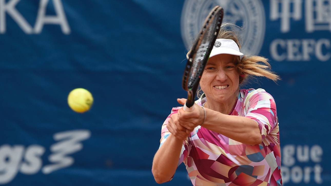Eastbourne: Barthel in Runde zwei