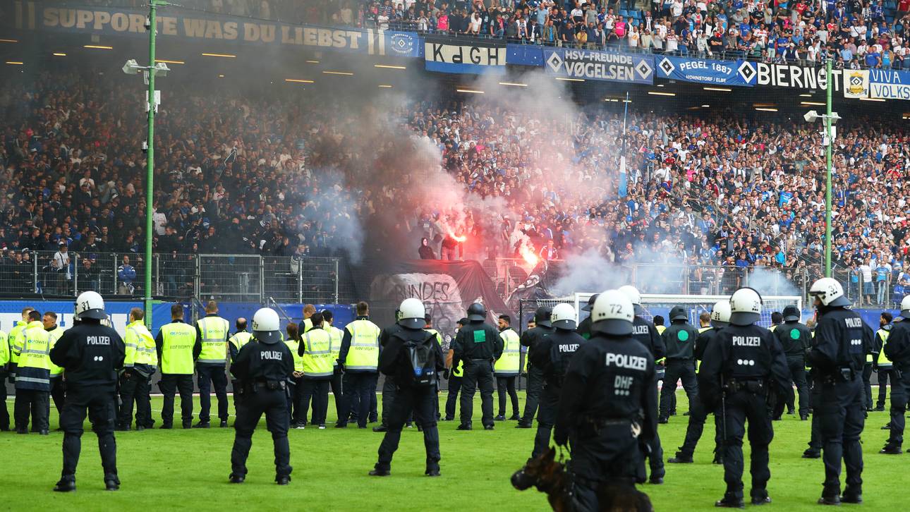 Platzsturm bei HSV verhindert