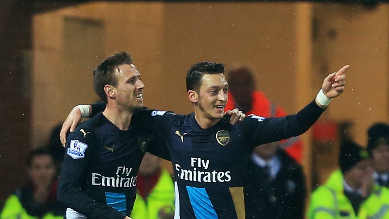 Norwich City v Arsenal - Premier League