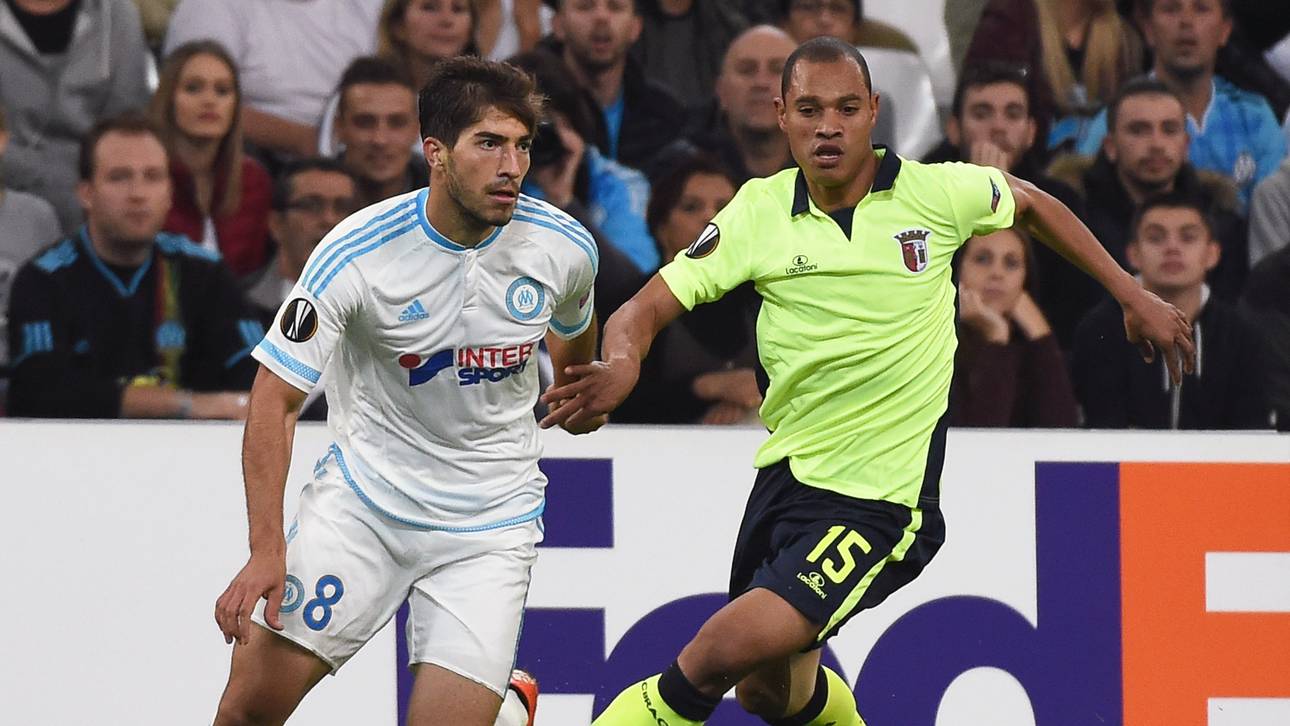 Schuhklau bei Braga in Marseille