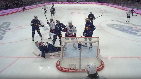 Der EHC Red Bull München hat sich im zweiten Playoff-Duell mit den Adlern Mannheim eindrucksvoll zurückgemeldet. Sorgen gibt es allerdings um den Münchner Goalie.