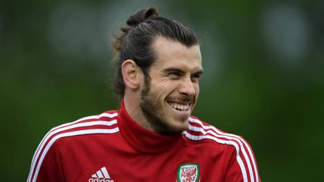 Gareth Bale  trifft mit Wales auf England