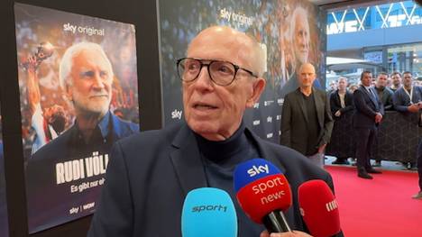 Mit Reiner Calmund prägte Rudi Völler über Jahre hinweg eine Ära in der Bundesliga. Zur Premiere des Films über die Fußballlegende, schwelgte Calmund in Erinnerungen.
